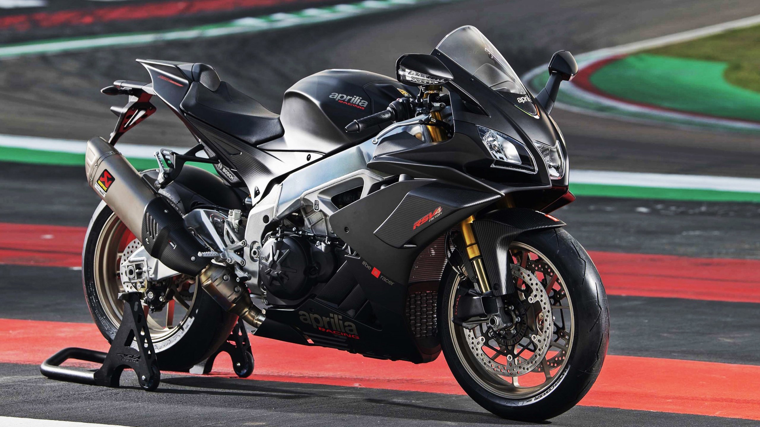 神域的血与火，萨卡爆发与瑞典绝杀的足球史诗