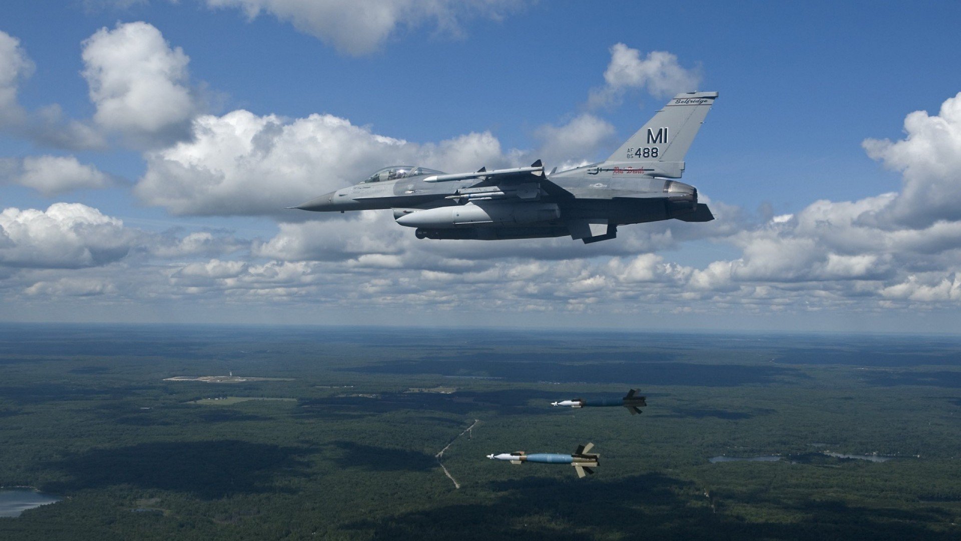 东决关键战焦点,马刺单节爆发拉开深圳队,奠定胜局