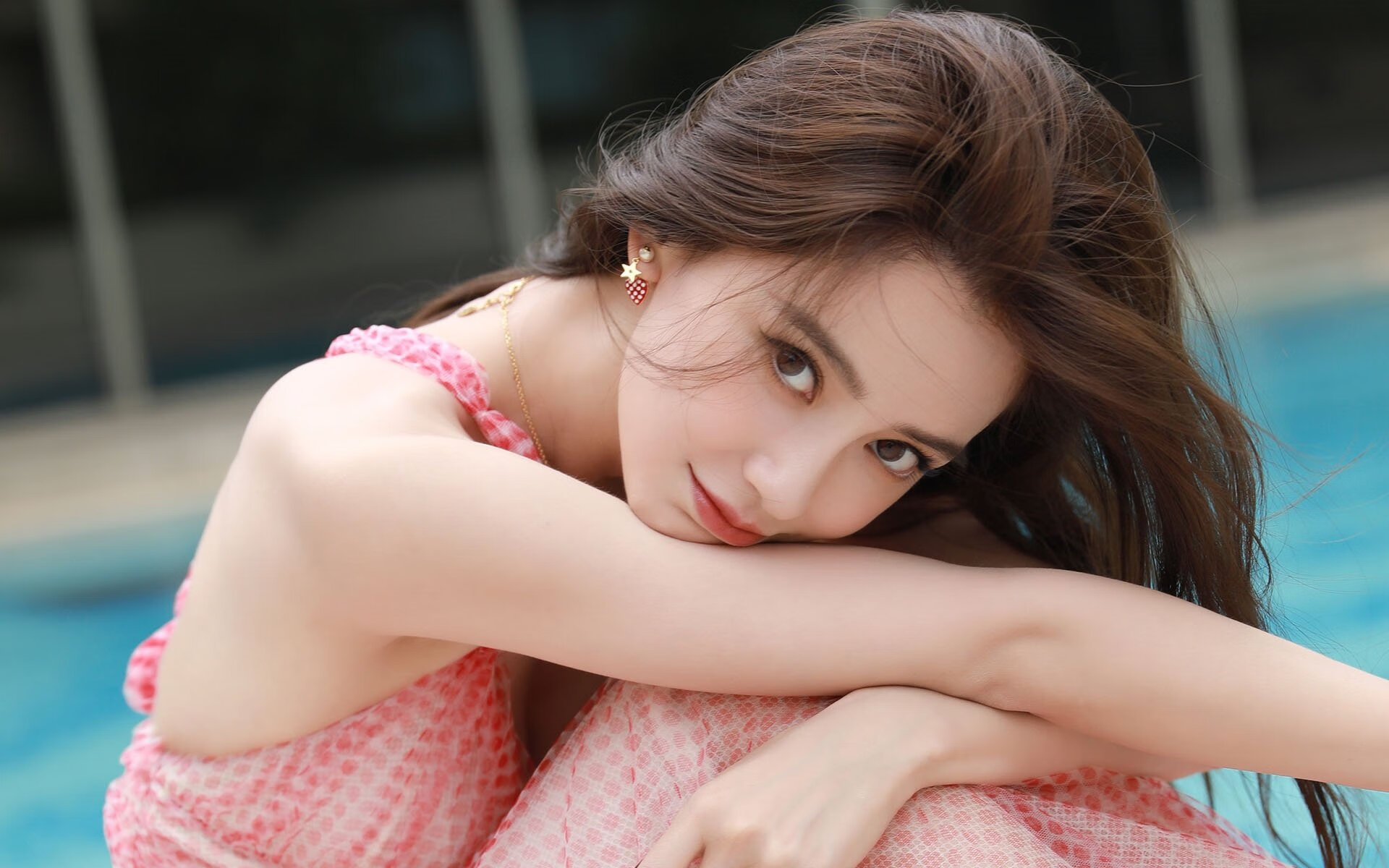 格子军团铁血意志，阿尔瓦雷斯单骑闯关，克罗地亚强行终结荷兰童话