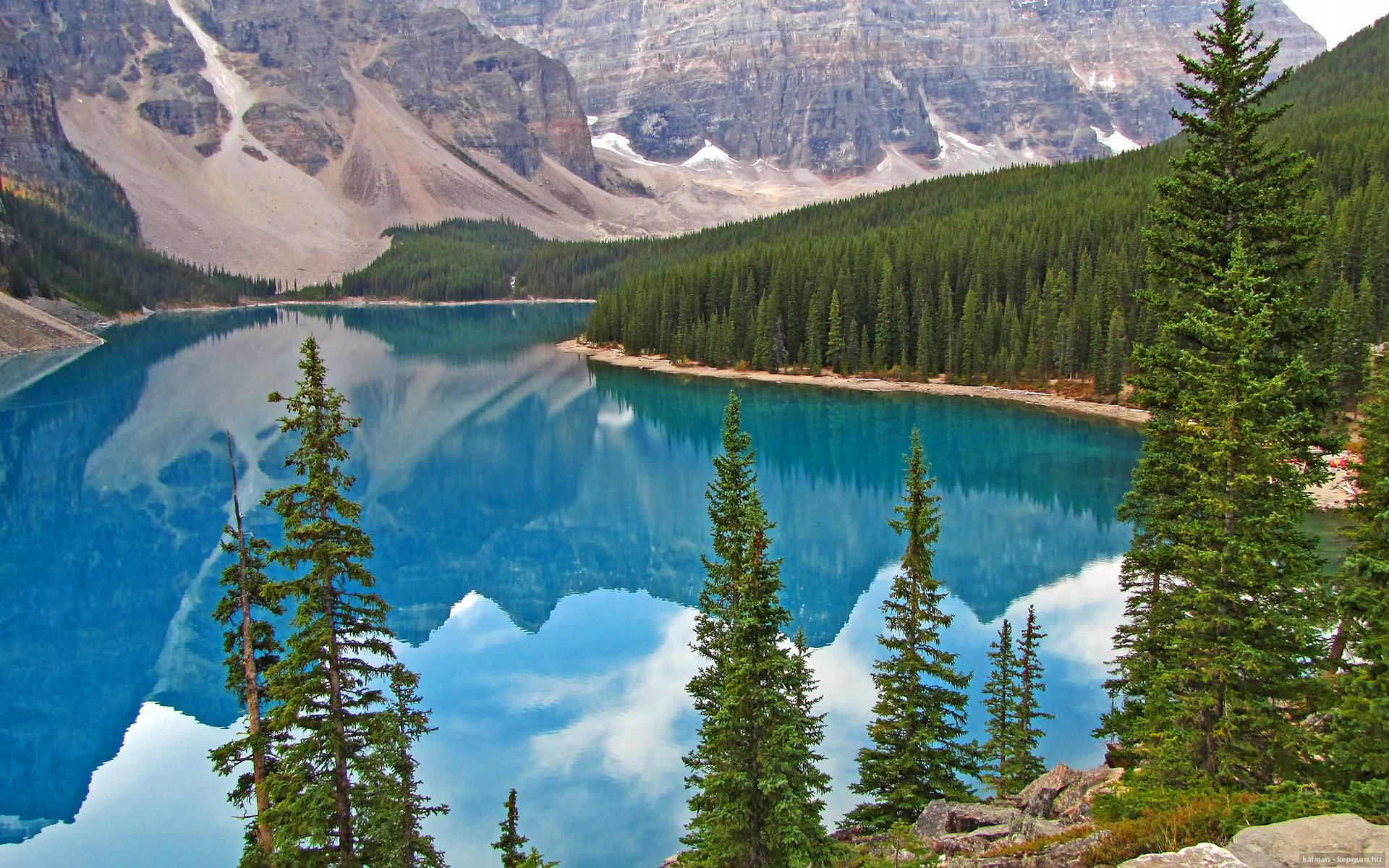 从摩纳哥到安菲尔德,法比尼奥,在舞台中央定义大场面先生