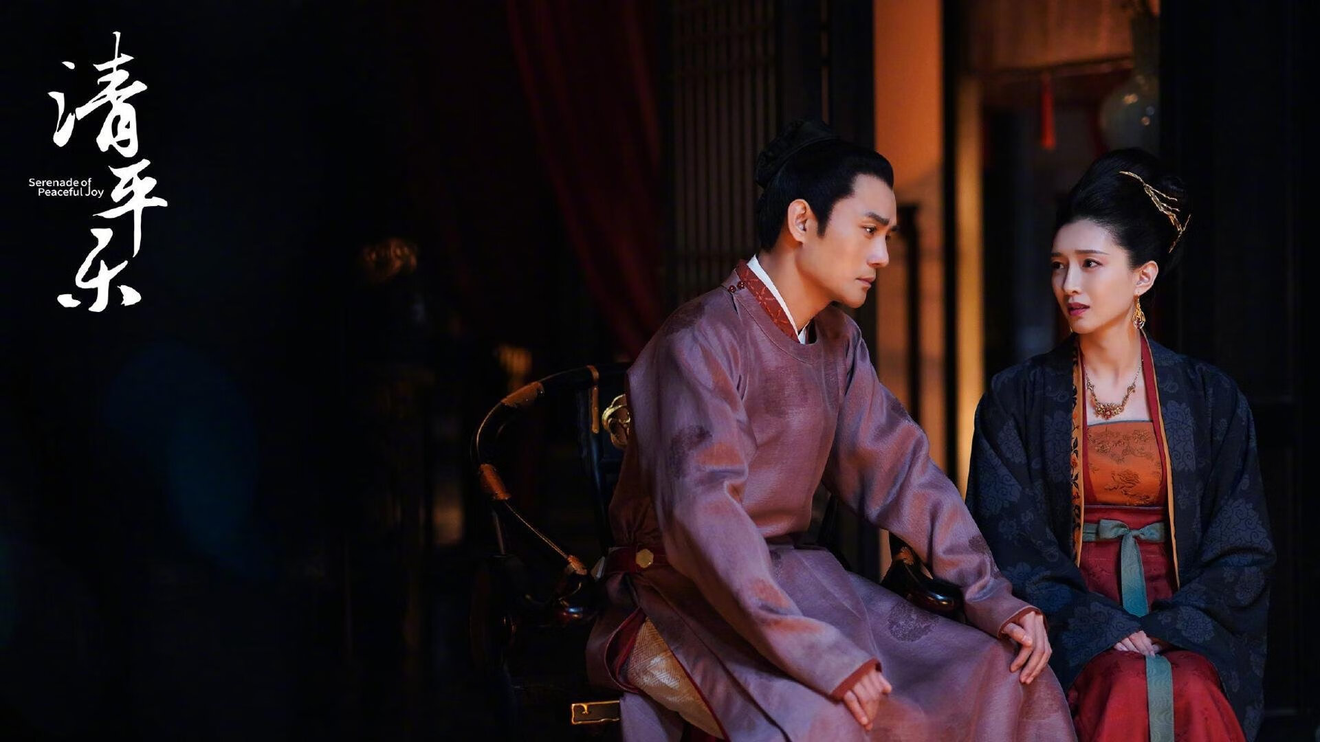 当卡拉斯科的火焰遇上东方的锁链,一场关于足球本质的无声辩论